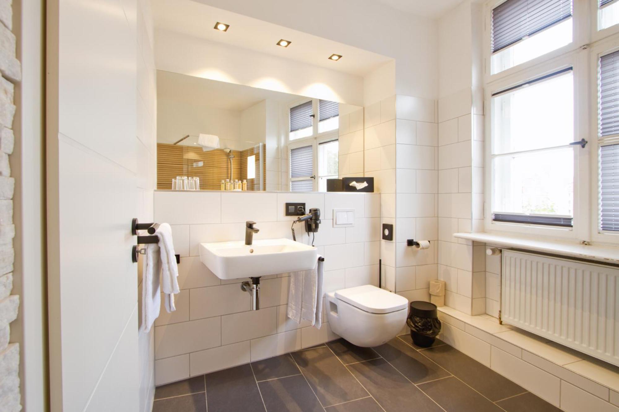 Schweriner Hof 3*